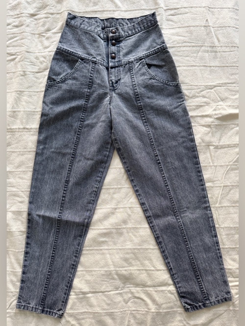 Amazing High-Waist Grey Stone Wash Jeans